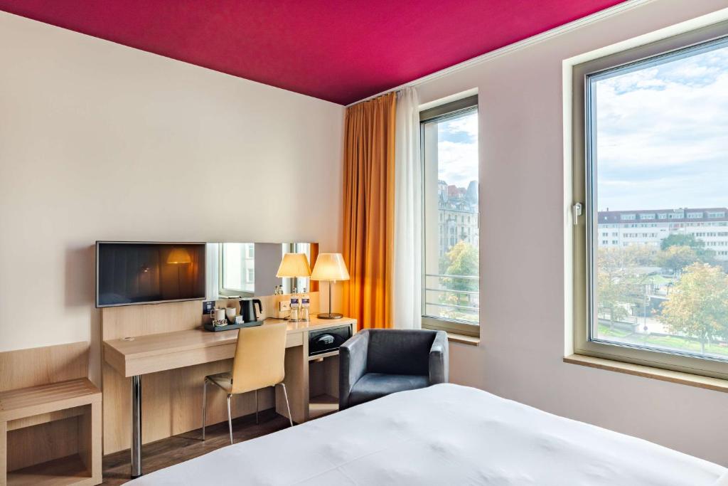 Park Inn by Radisson Stuttgart - Resim 13