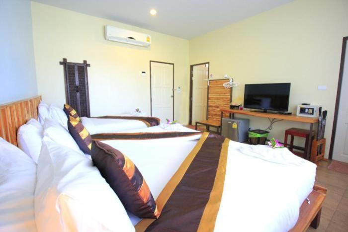 Good Times Resort Kanchanaburi - 17