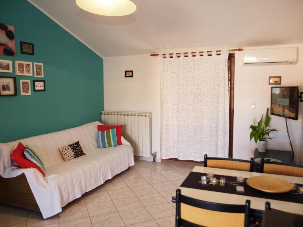 Family Friendly Apartments - Two Room Apartment With Terrace
