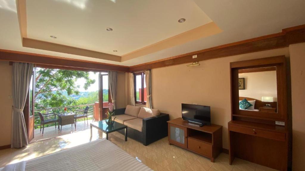 Posezení v ubytování Baan Kongdee Sunset Resort Kata
