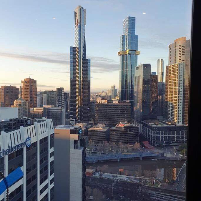 Curated visual reference: Penthouse Flat In Prime City Location Reference: Melbourne Luxury Penthouse In Prime Location Melbourne Updated Prices