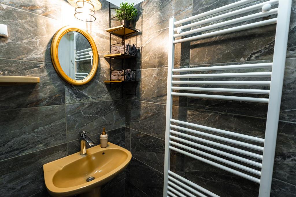 Kúpeľňa v ubytovaní Palace Quarter Suite