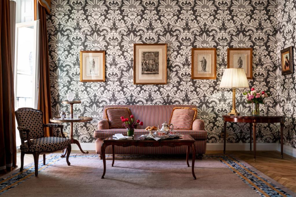 منطقة جلوس في Relais & Châteaux Hotel Orfila