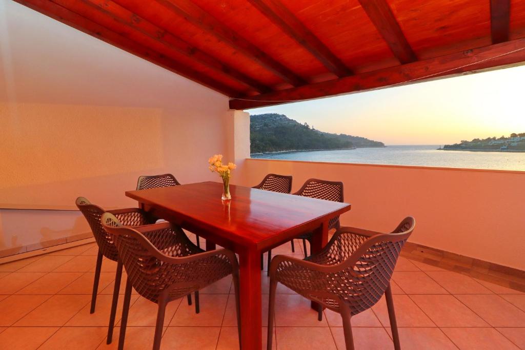 Příroda nedaleko apartmánu