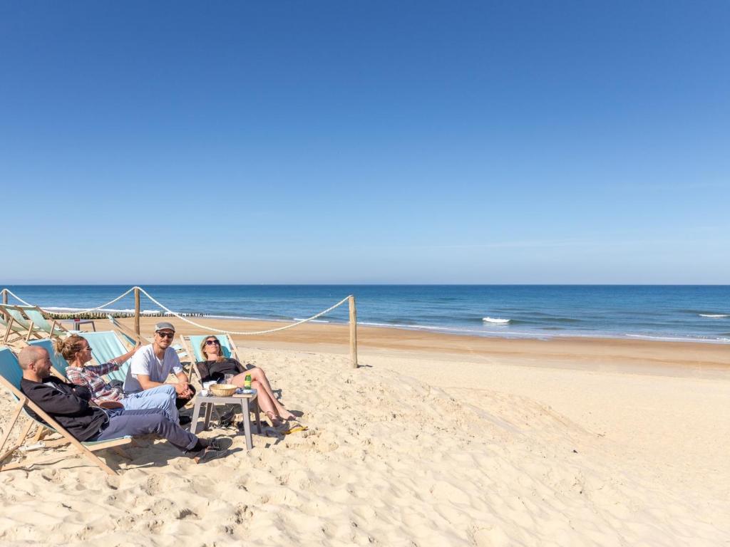 Pla&#x17C;a w apartamencie lub w pobli&#x17C;u