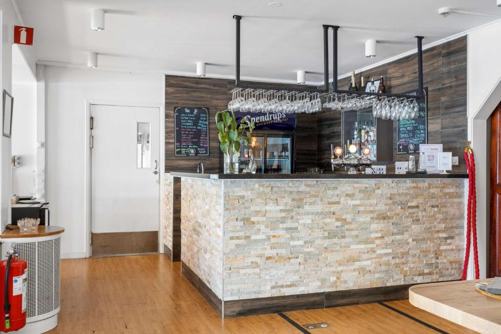 Lounge nebo bar v ubytování Hotell Frykenstrand; Sure Hotel Collection by Best Western