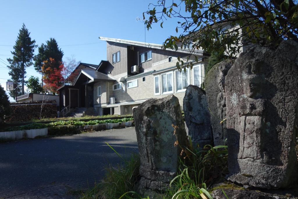 Gallery image of Community House Tyrolien in Hakuba