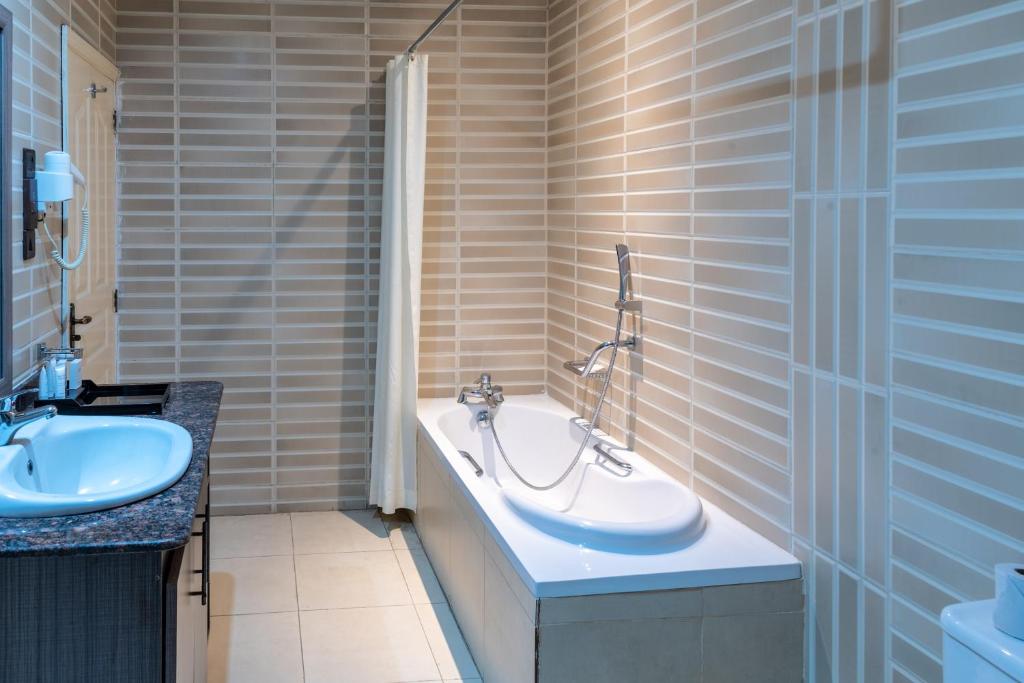 Koupelna v ubytování Hotel Waterbuck