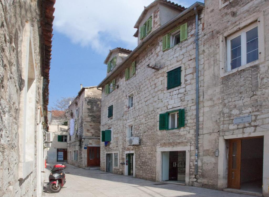 Budova, kde se apartmán nachází