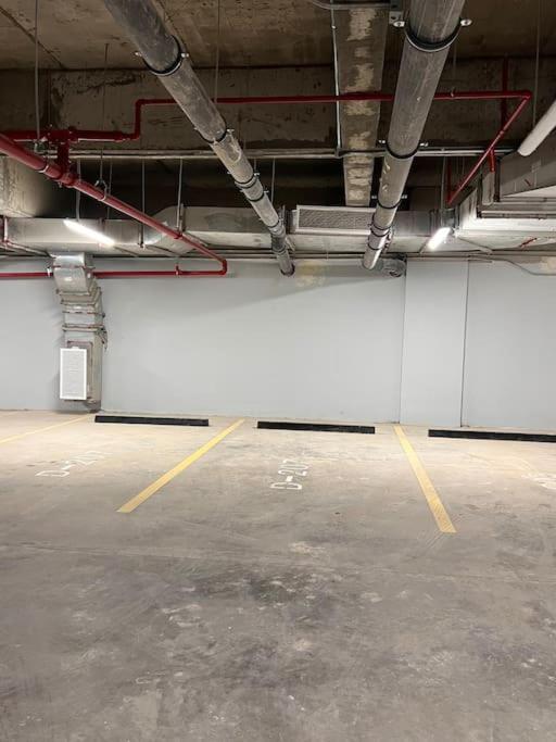 Lovely 5 bedrooms with private pool & gym at boulevard mivida