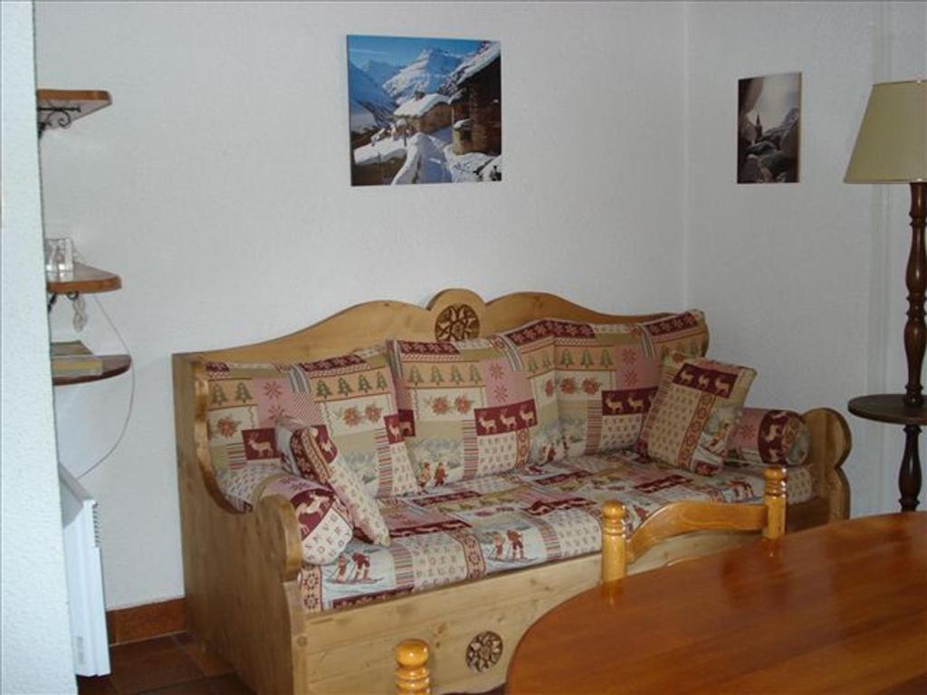 Appartement Valloire, 2 pièces, 6 personnes - FR-1-263-318にあるシーティングエリア