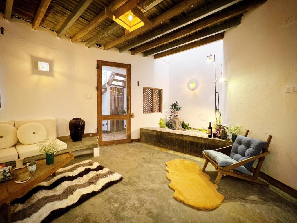 Posezení v ubytování 2 Bedrooms Artist House - The 2nd Home
