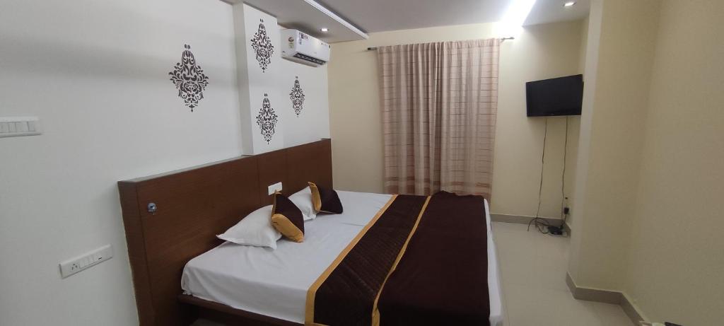 Happy Vibes Stay 2Bhk flat - Appartement De Deux Chambres