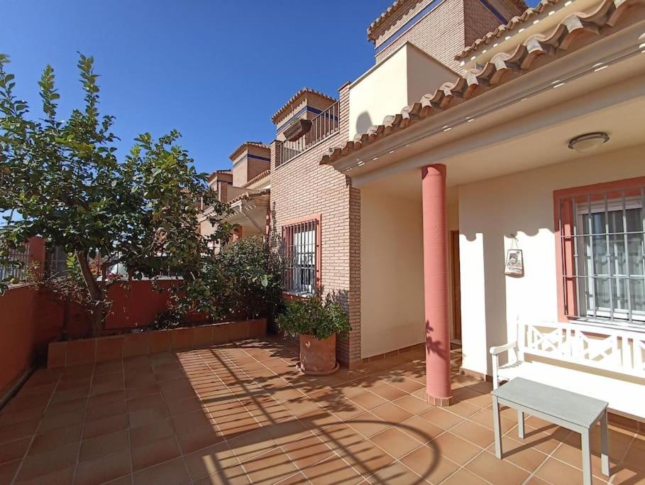 Fotografia z galérie ubytovania CASA VICTORIA. Adosado en Benajarafe. (Costa del Sol) v destinácii Benajarafe