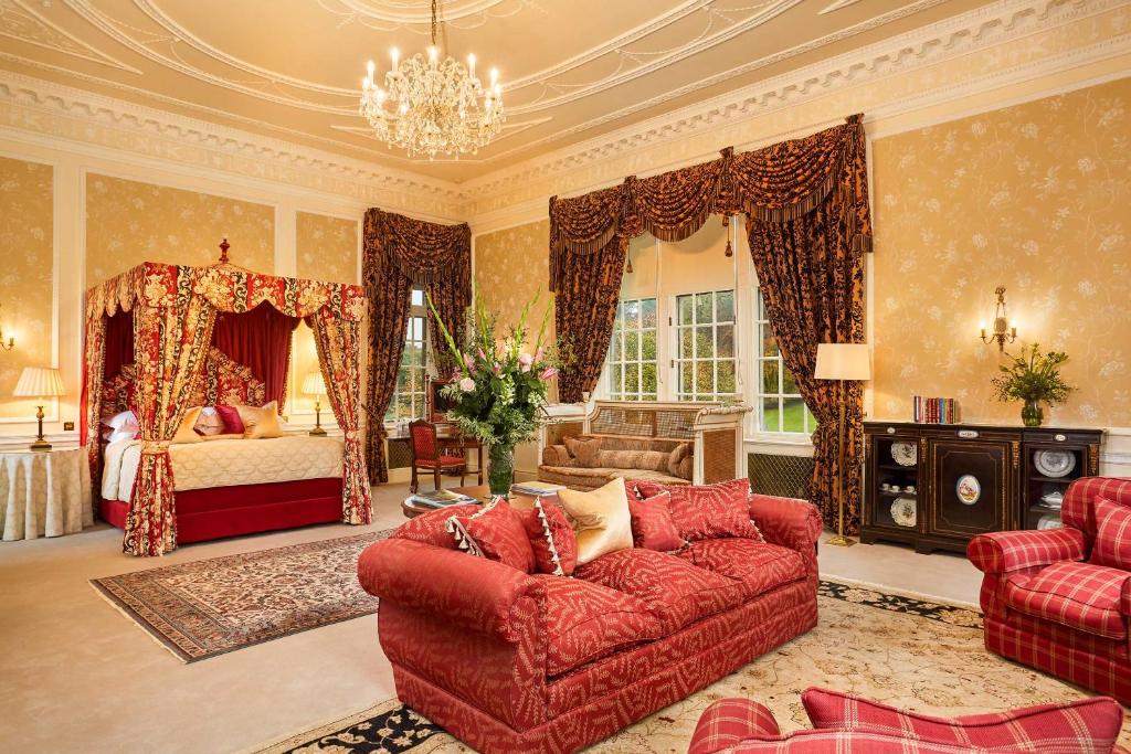 Glenapp Castle - 