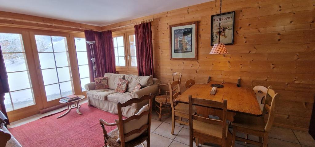 Posezení v ubytování Chalet Casteol