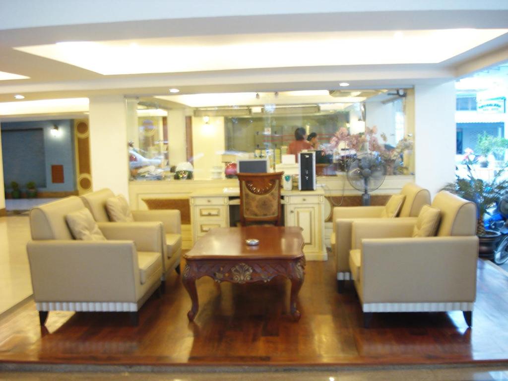 LK Mansion - Resim 12