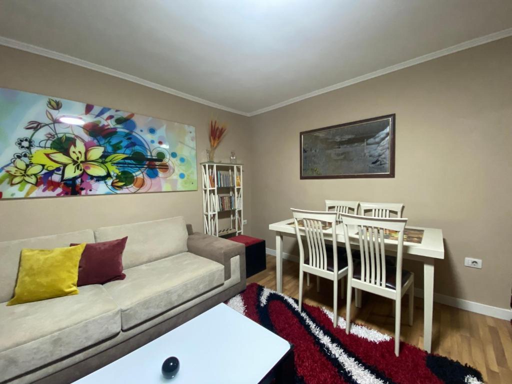 Ring Apartment - Image 5