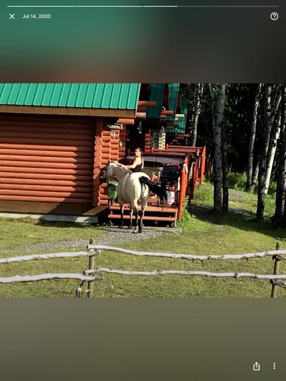 Fotografie z fotogalerie ubytování Montana Hill Guest Ranch v destinaci Bridge Lake