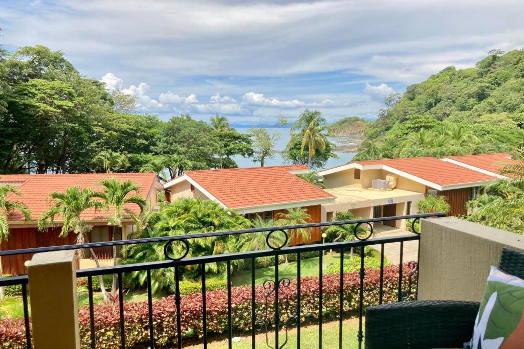 Bahia Pez Vela Resort