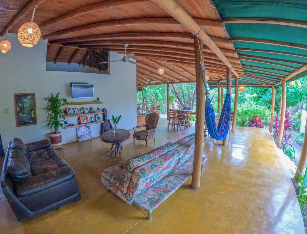 Posezení v ubytování Kallpa B&B