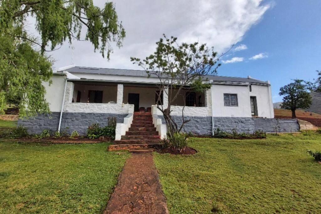 Un jardín fuera de Thomas Bains Cottage, rustic farmhouse views in Die Vlug