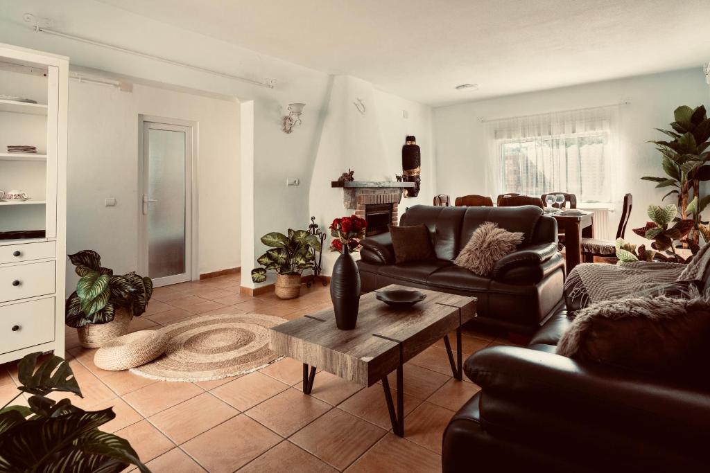 Posezení v ubytování Ocean Suites