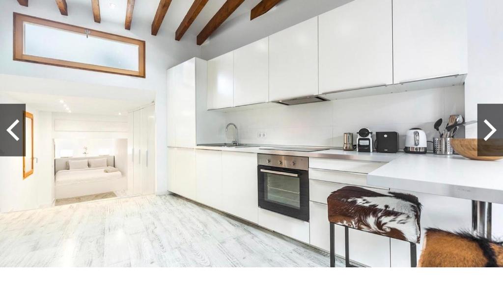 Hotel-Apartment Modern Studio 4