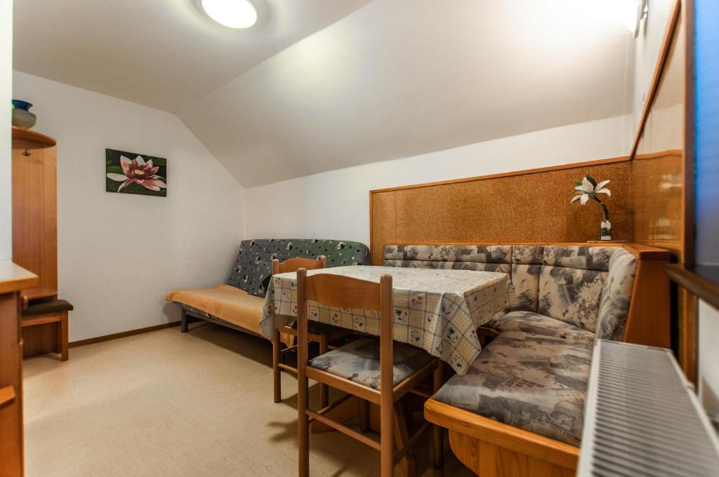 Posezení v ubytování Apartment Ticar
