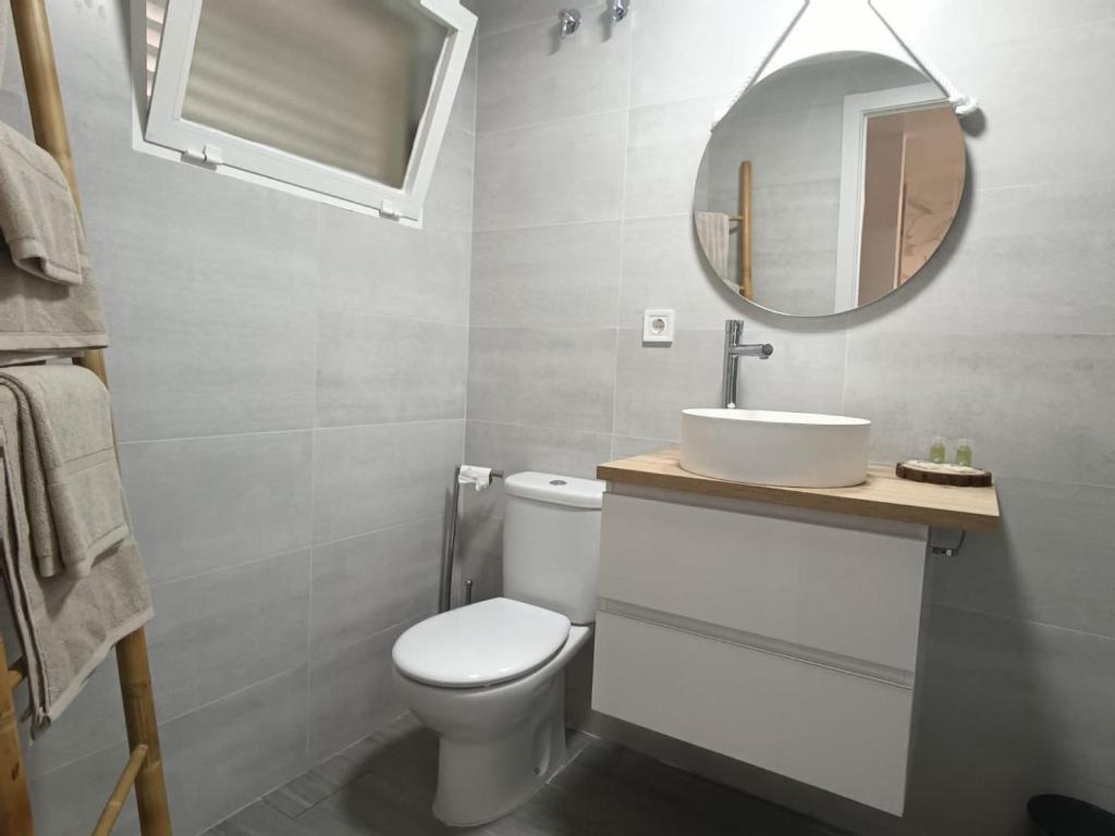 A bathroom at JR apartment albir