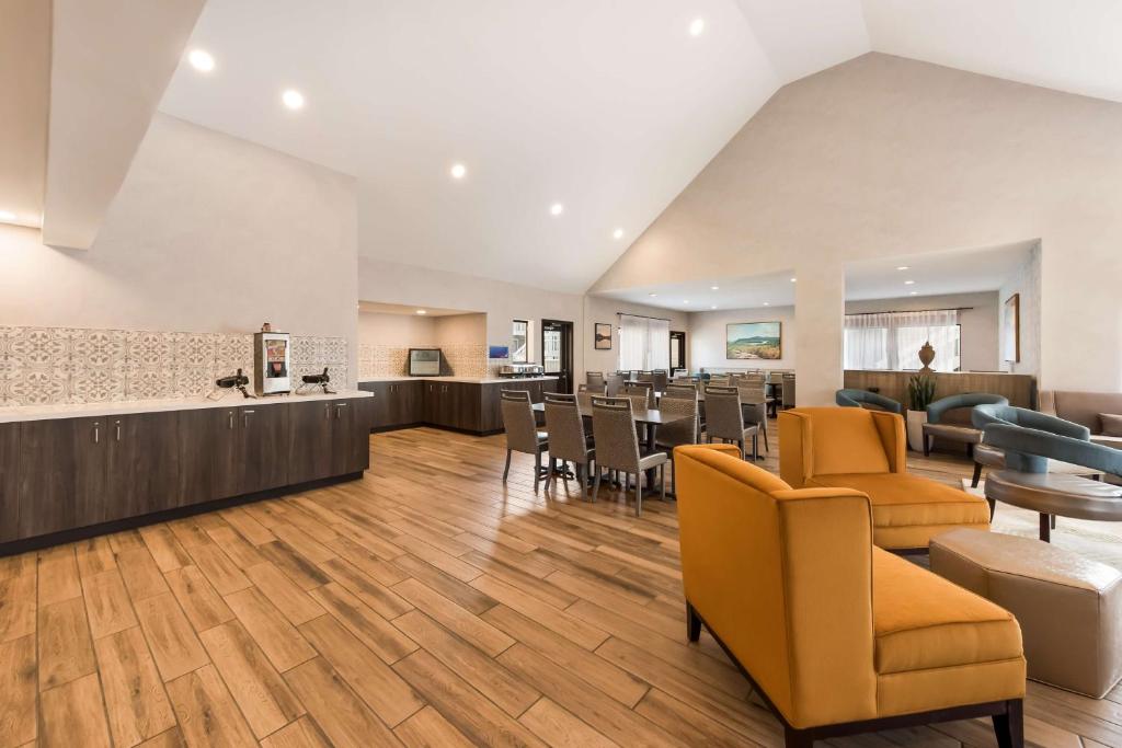 Posezení v ubytování Best Western Fishkill Inn & Suites
