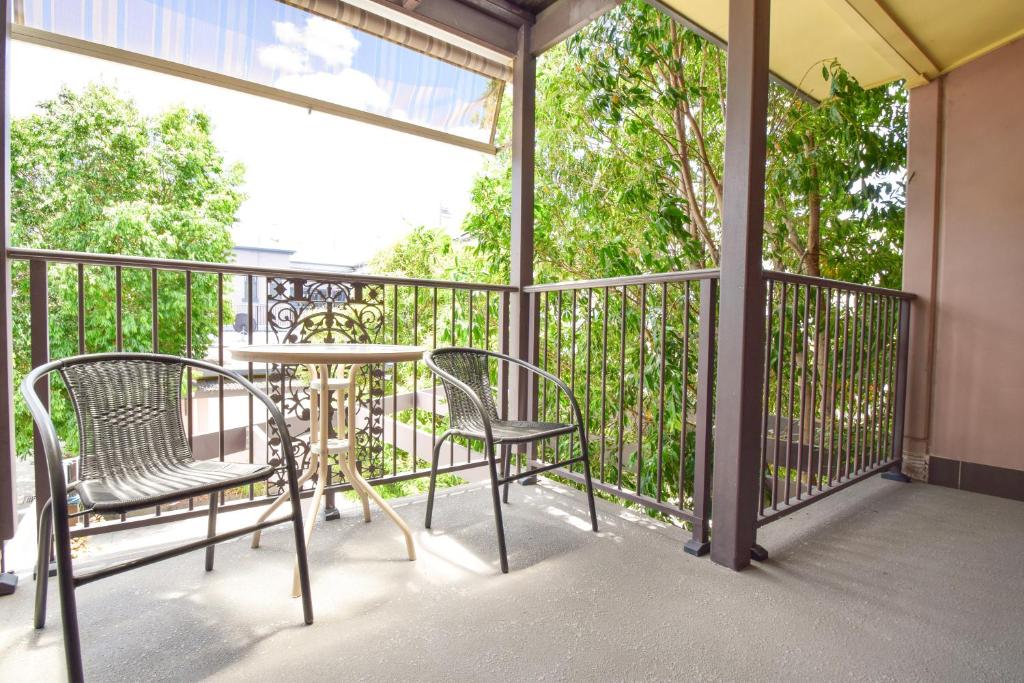 Station Hotel Motel Kurri - Appartement