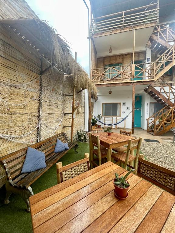 Balkón nebo terasa v ubytování Qeru House