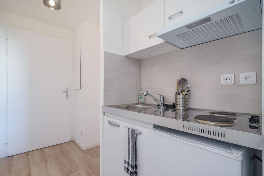 Zdjęcie z galerii obiektu Air-conditioned apartment terrace gare st Charles w Marsylii