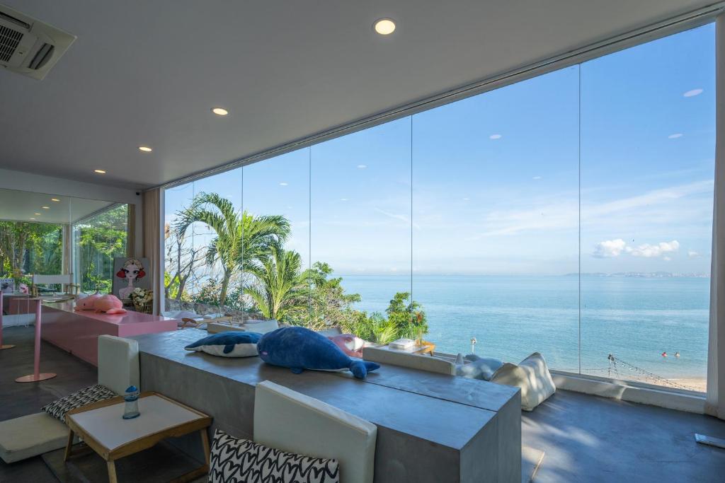 Golden Tulip Pattaya Beachfront Resort - Resim 37