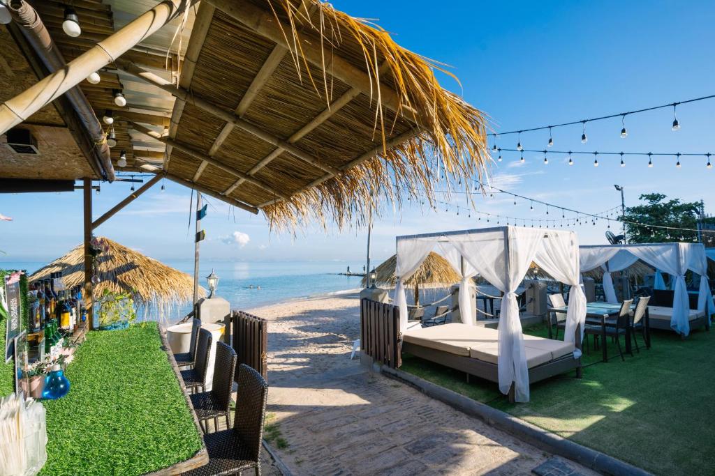 Golden Tulip Pattaya Beachfront Resort - Resim 17