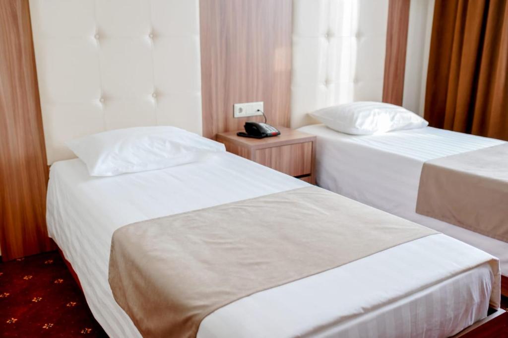 Sun Rise inn - Budget Twin Room