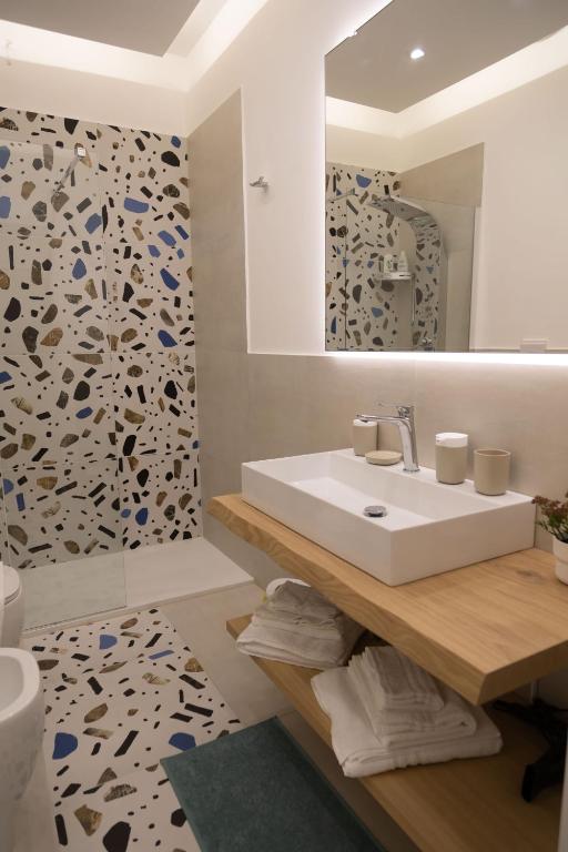 A bathroom at 1811 Residenza Storica