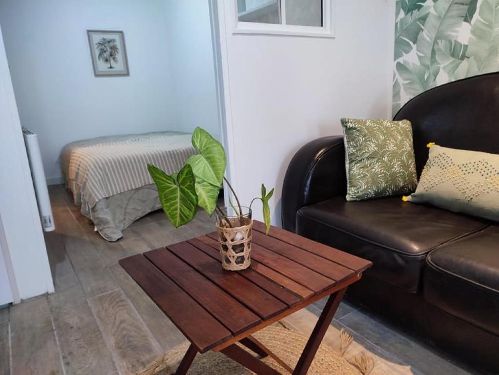 L'escale Niortaise - Centre-ville - 10mn Gare - WIFI - Netflix - 3