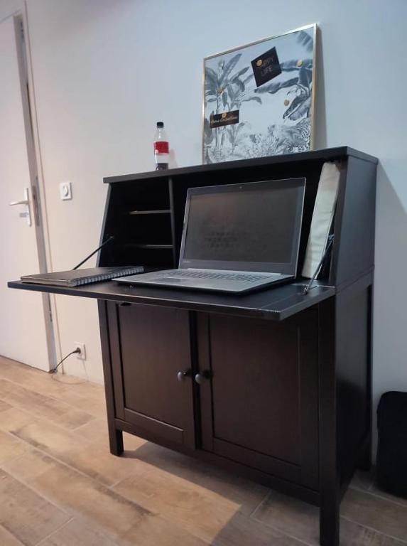 L'escale Niortaise - Centre-ville - 10mn Gare - WIFI - Netflix - 5