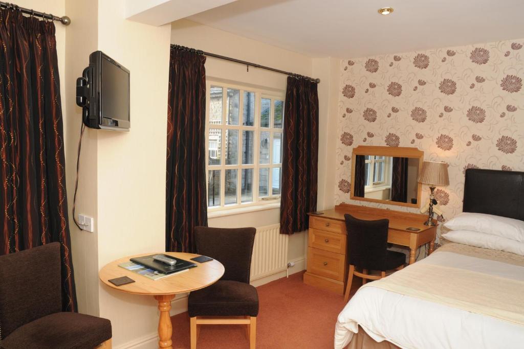 Hundith Hill Hotel - Habitación Familiar Clásica