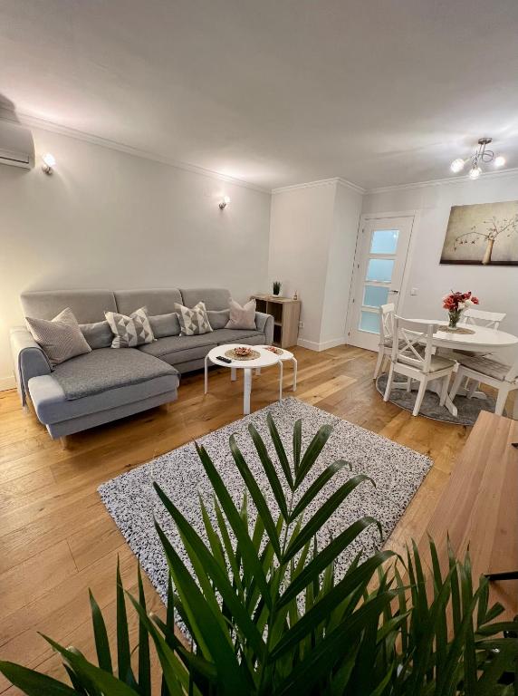 Apartamentos Prestige Málaga - Suite III - 6