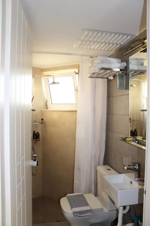 Yasmine Apartments and Rooms - Studio Apartment With Sea View