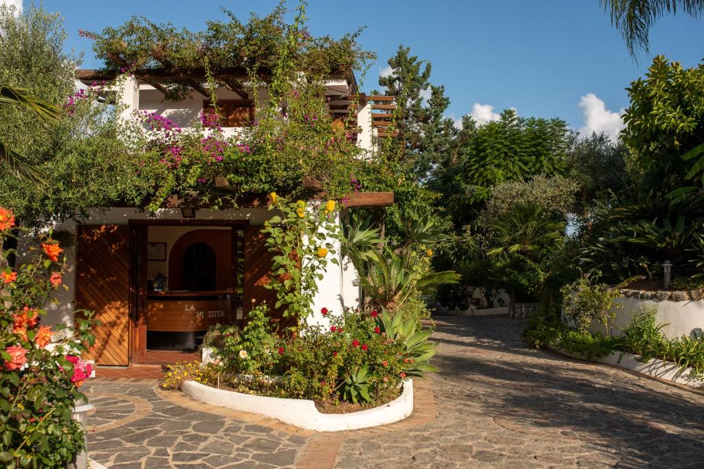 Zahrada ubytování Villaggio La Pizzuta