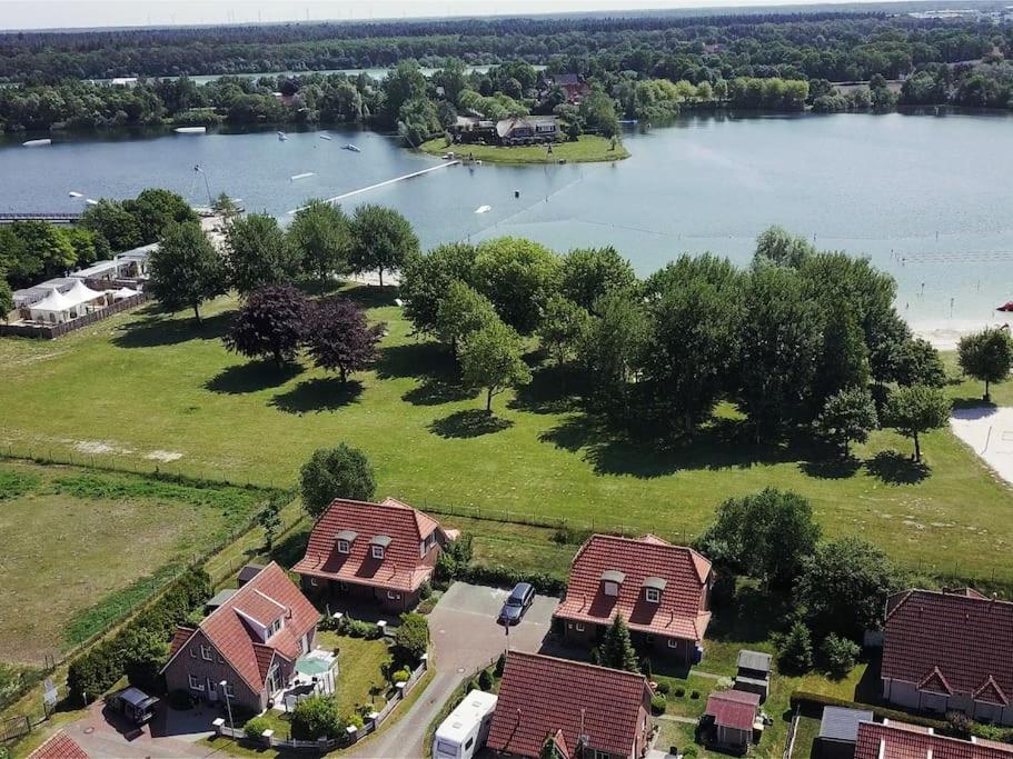 Letecký snímek ubytování Ferienwohnung Lüttje Huck - Seeblick 1