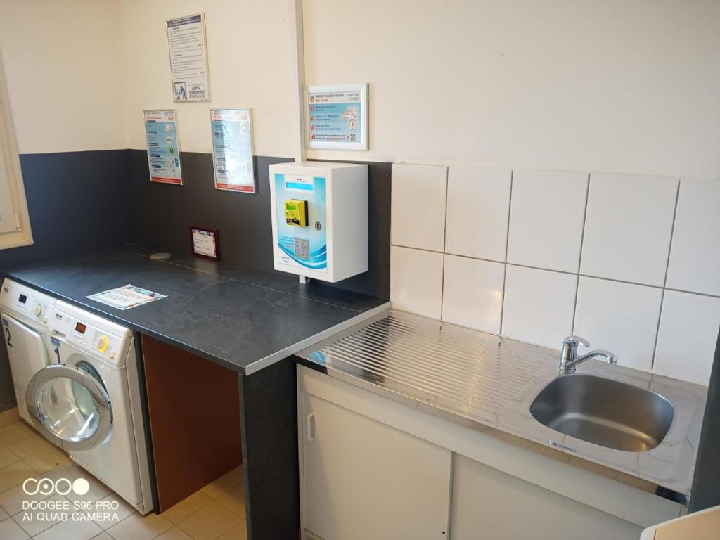 Kuchyňa alebo kuchynka v ubytovaní Bergheim Piscine