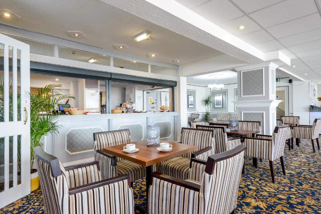 Daish's Blackpool Hotel - Resim 10