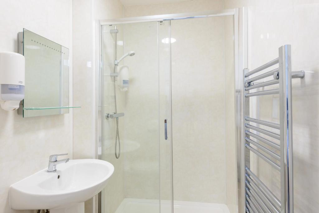 Daish's Blackpool Hotel - Resim 18