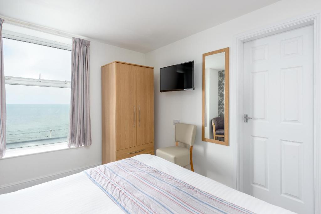 Daish's Blackpool Hotel - Resim 34