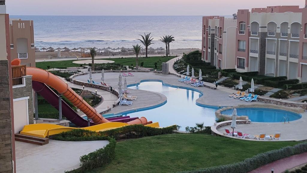 Oyster Bay Beach Resort Luxury Serviced Condo, Marsa Alam City